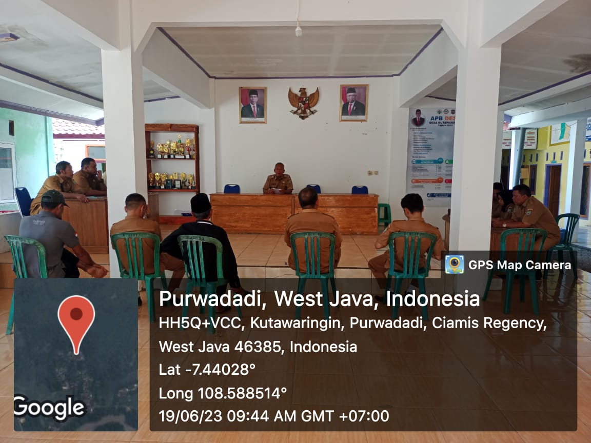 MINGGON RUTIN PERANGKAT DESA KUTAWARINGIN